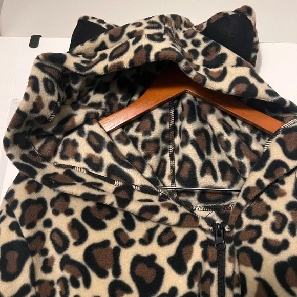 Torrid Leg Avenue Cozy Leopard 1X/2X 3X/4X Cozy Fleece Halloween Costume - Picture 4 of 9